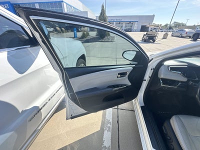 2014 Toyota Avalon XLE
