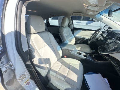 2014 Toyota Avalon XLE