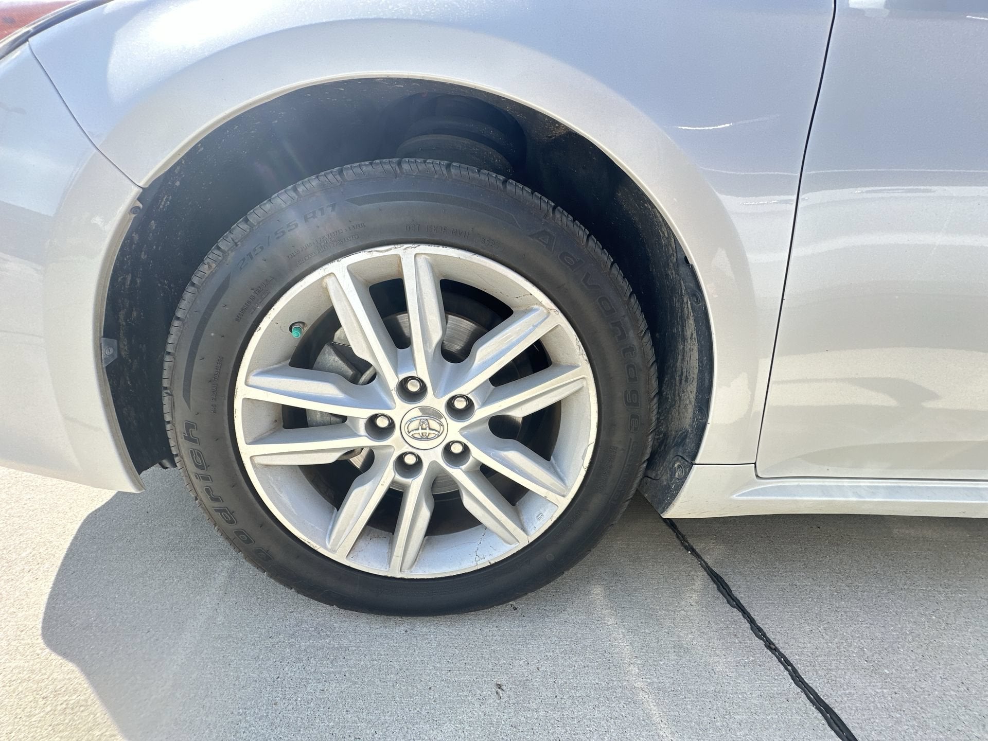 2014 Toyota Avalon XLE