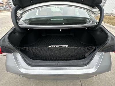 2020 Toyota Avalon Hybrid Limited