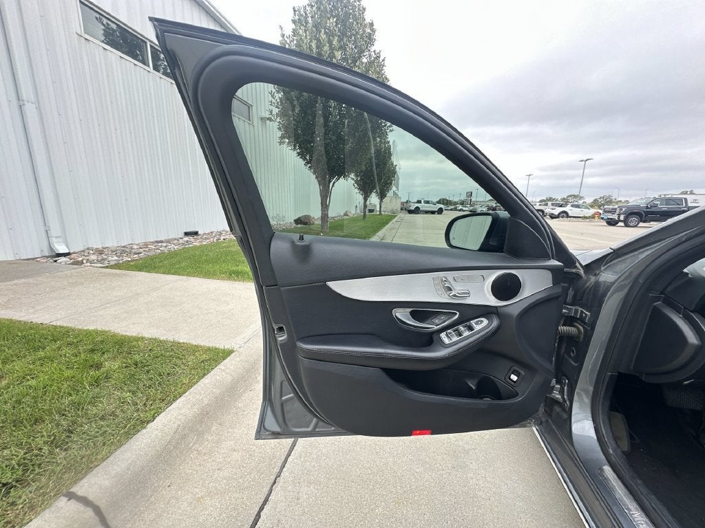 2018 Mercedes-Benz C 300 4MATIC®