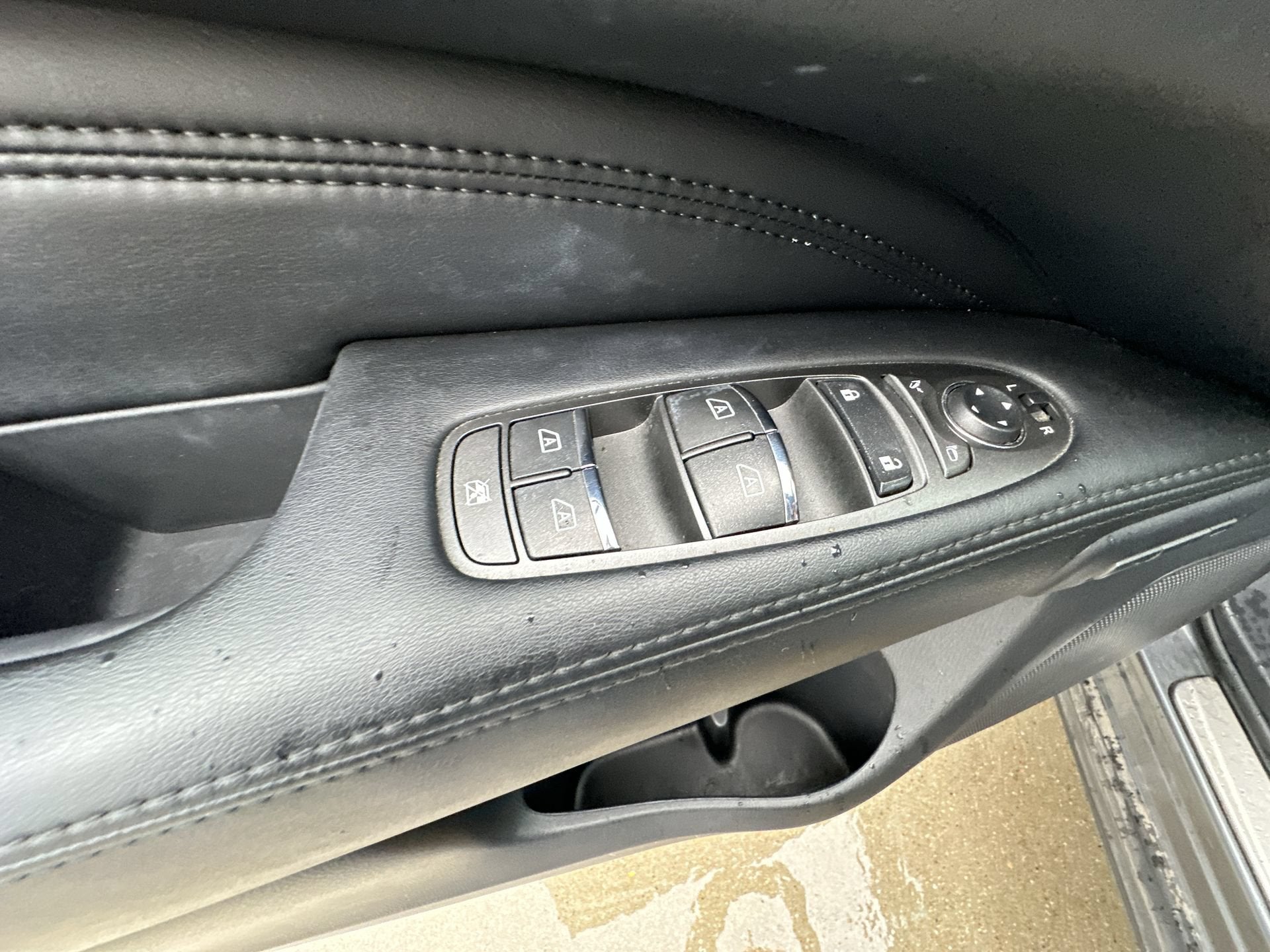 2015 INFINITI QX60 4DR AWD