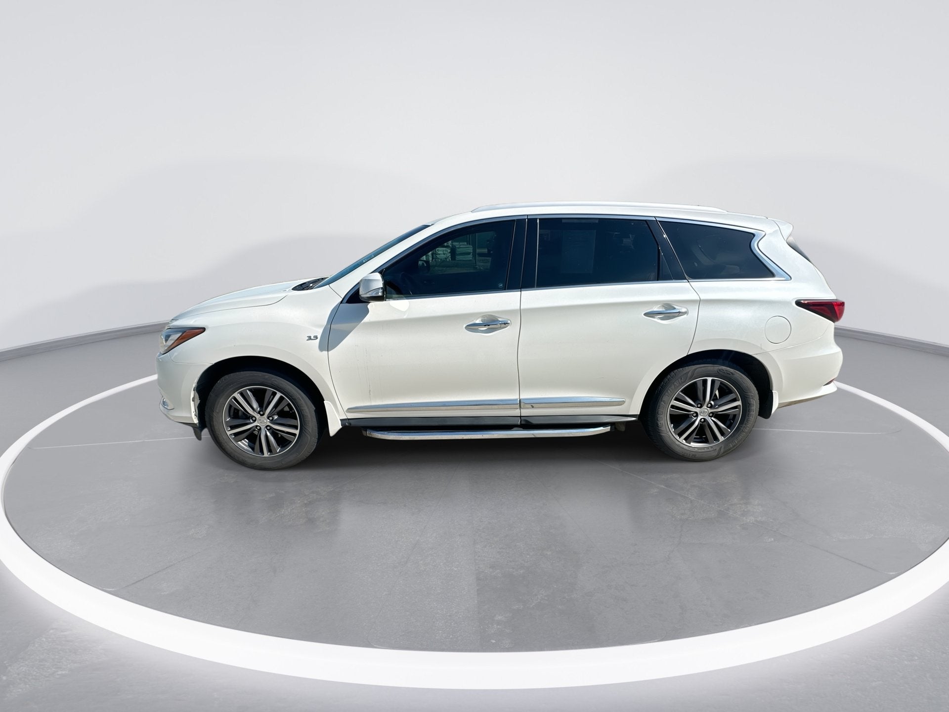 2018 INFINITI QX60 4DR FWD