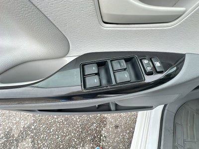 2013 Toyota Sienna LE AAS