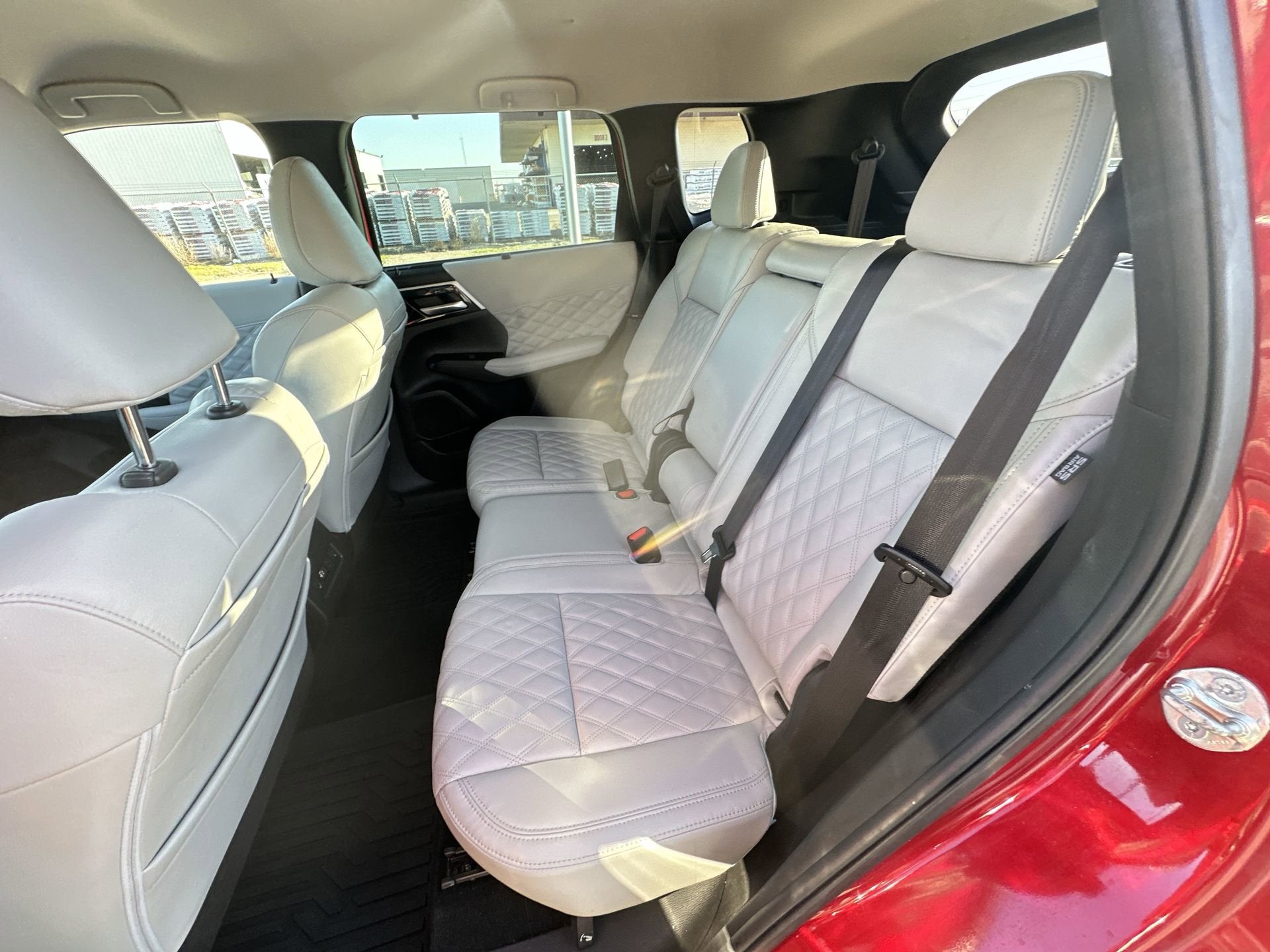 2023 Mitsubishi Outlander SEL