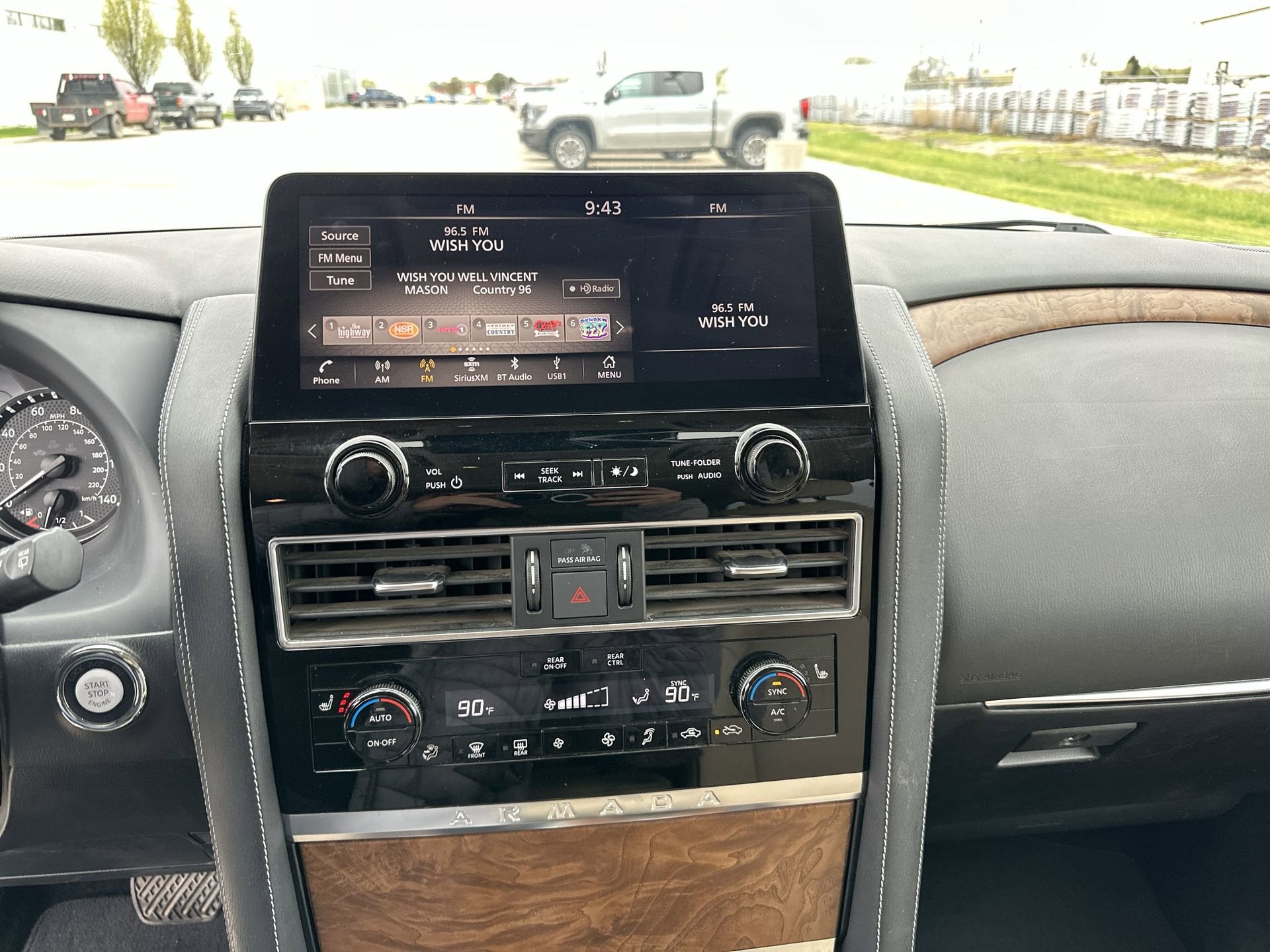 2022 Nissan Armada SL